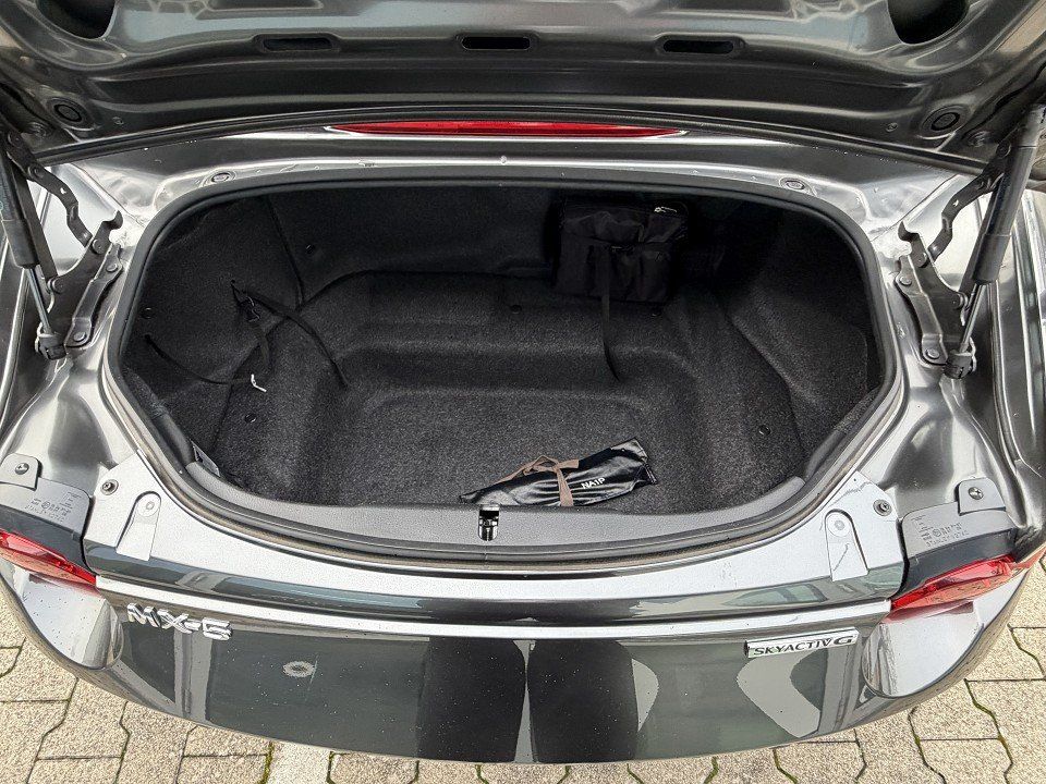 Mazda MX-5 2021