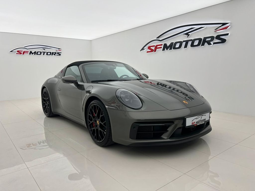 Porsche 911 2021