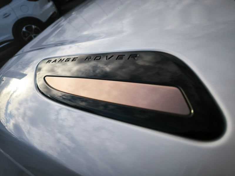 Land Rover Range Rover Velar 2023