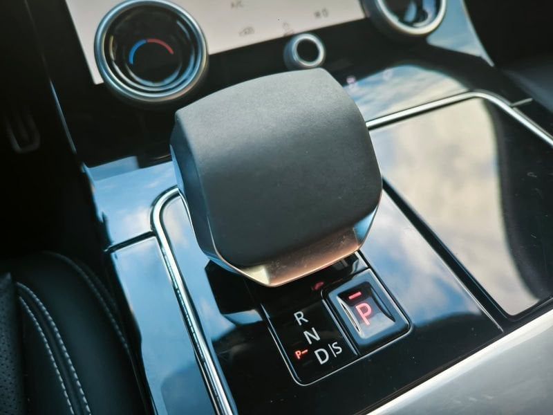 Land Rover Range Rover Velar 2023