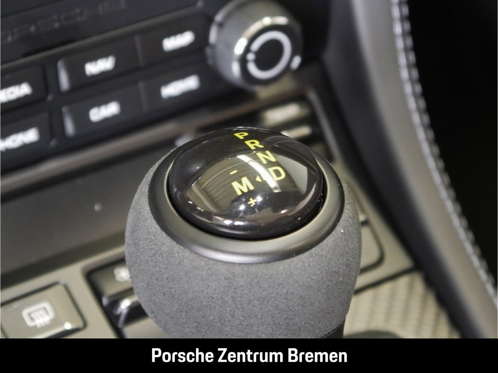 Porsche Boxster 2024