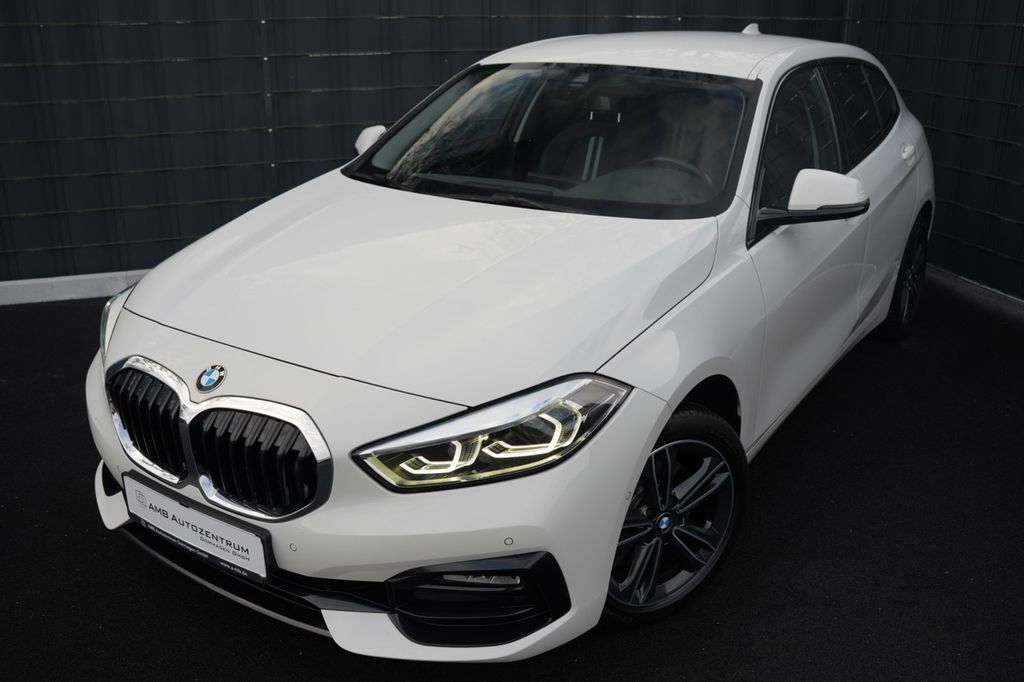 BMW 118 2022