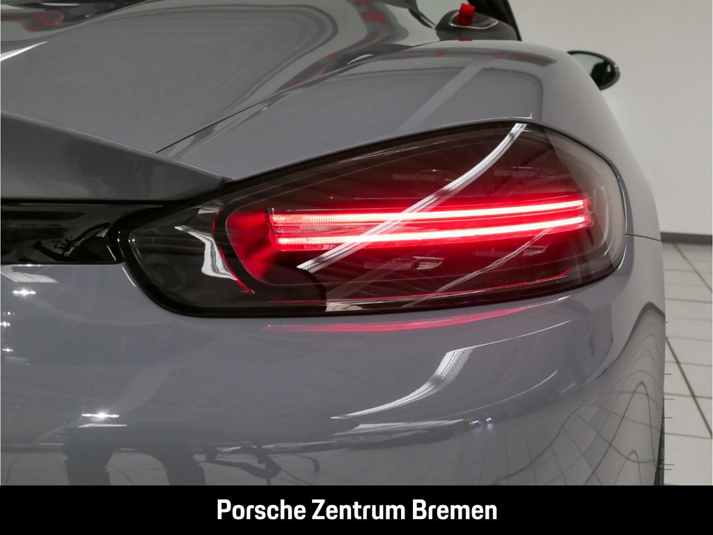 Porsche Boxster 2024