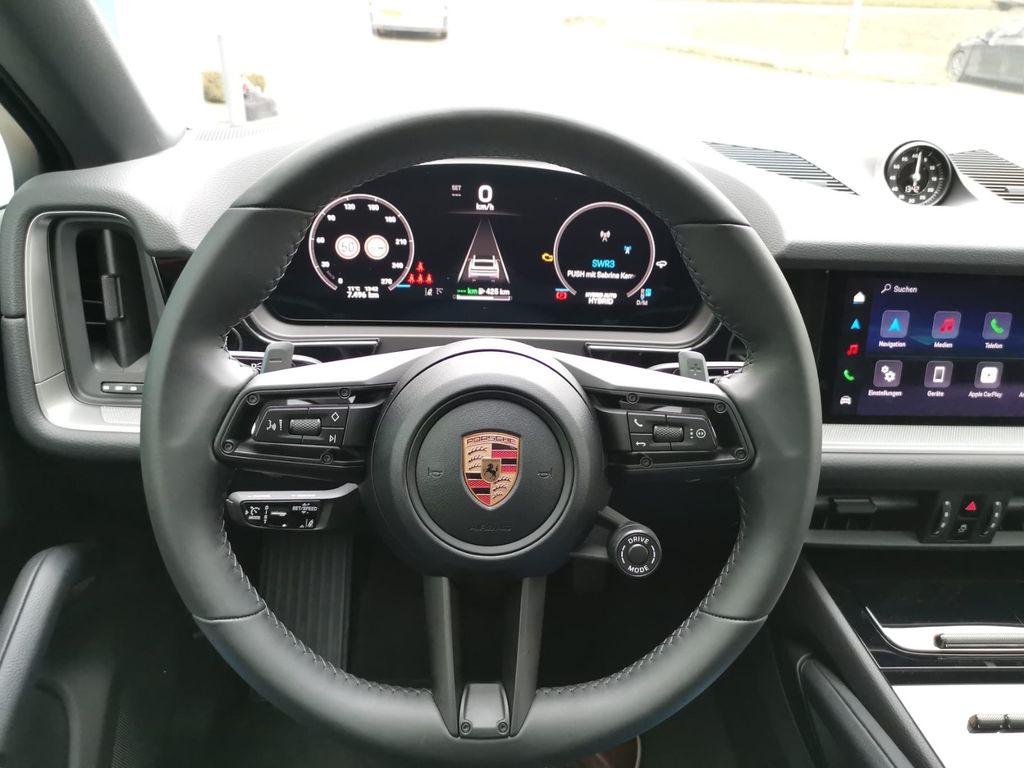 Porsche Cayenne 2025