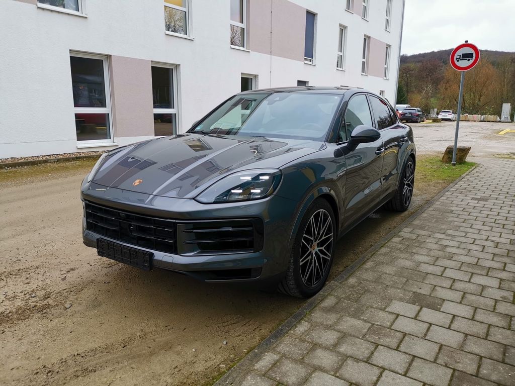 Porsche Cayenne 2025