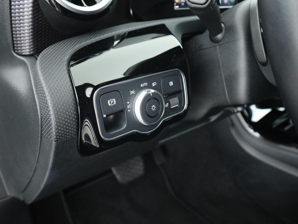 Mercedes-Benz A 250 2022