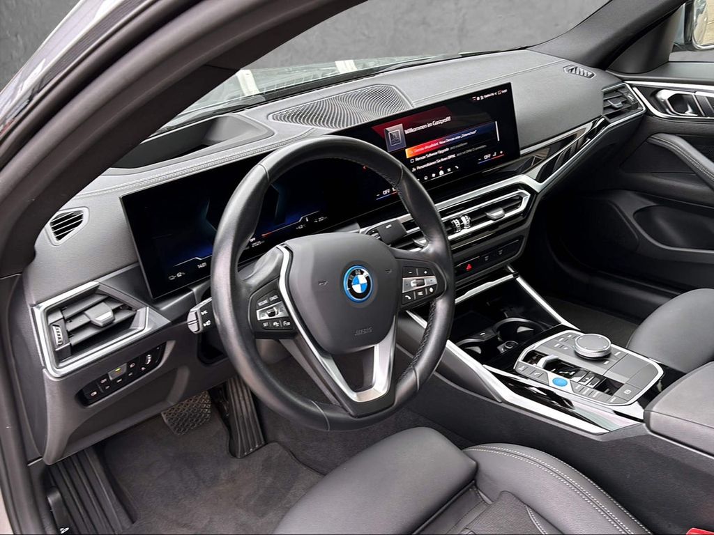 BMW i4 2023