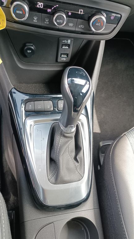 Opel Crossland (X) 2023