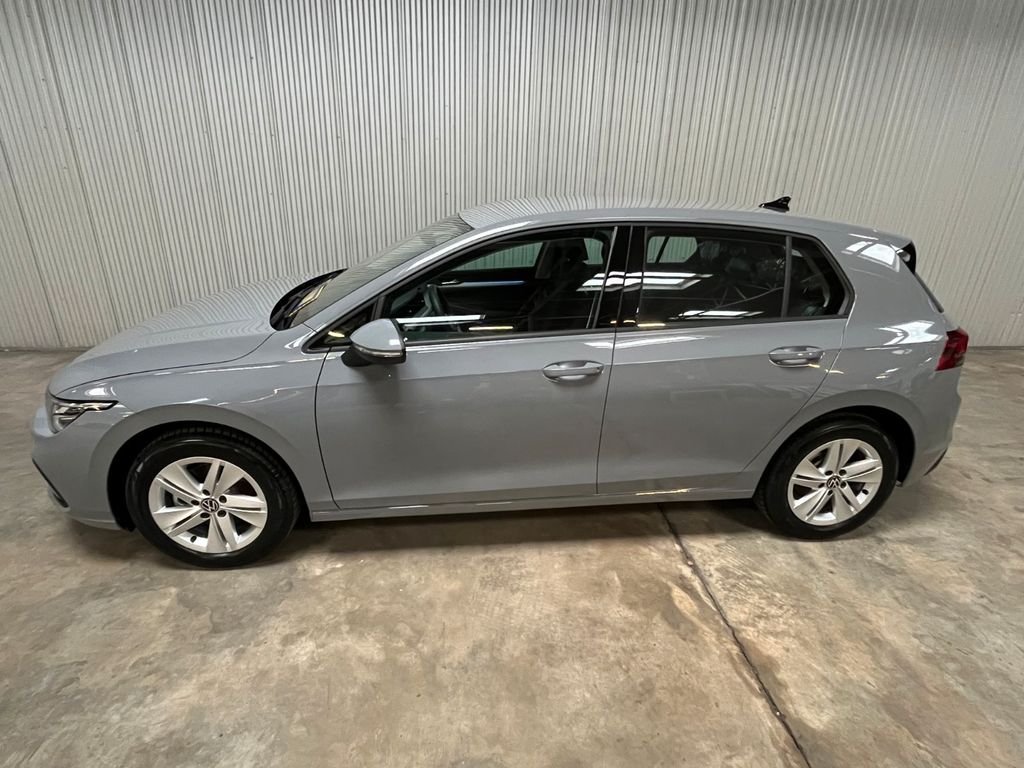 Volkswagen Golf 2024