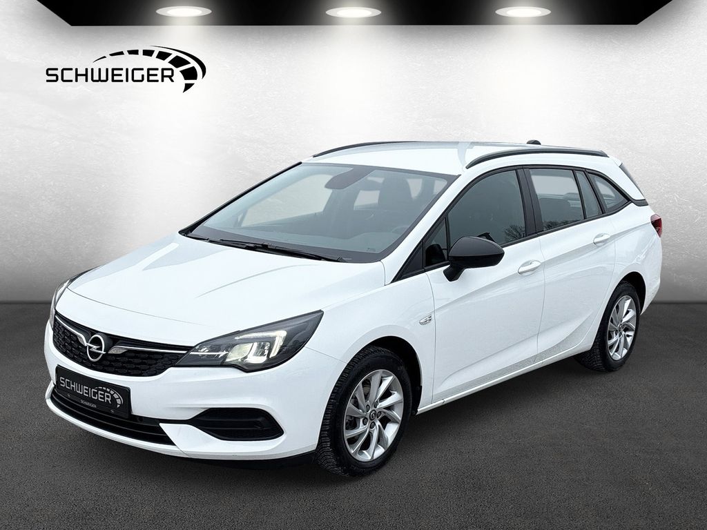 Opel Astra 2021