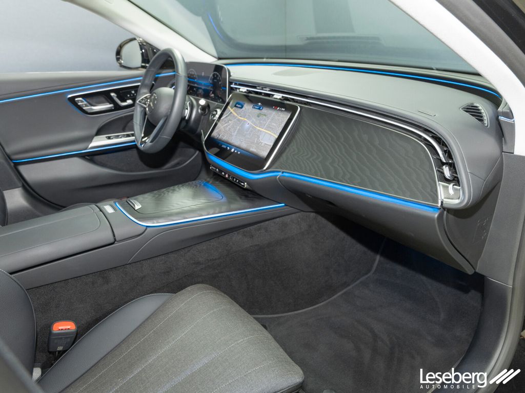 Mercedes-Benz E 200 2025