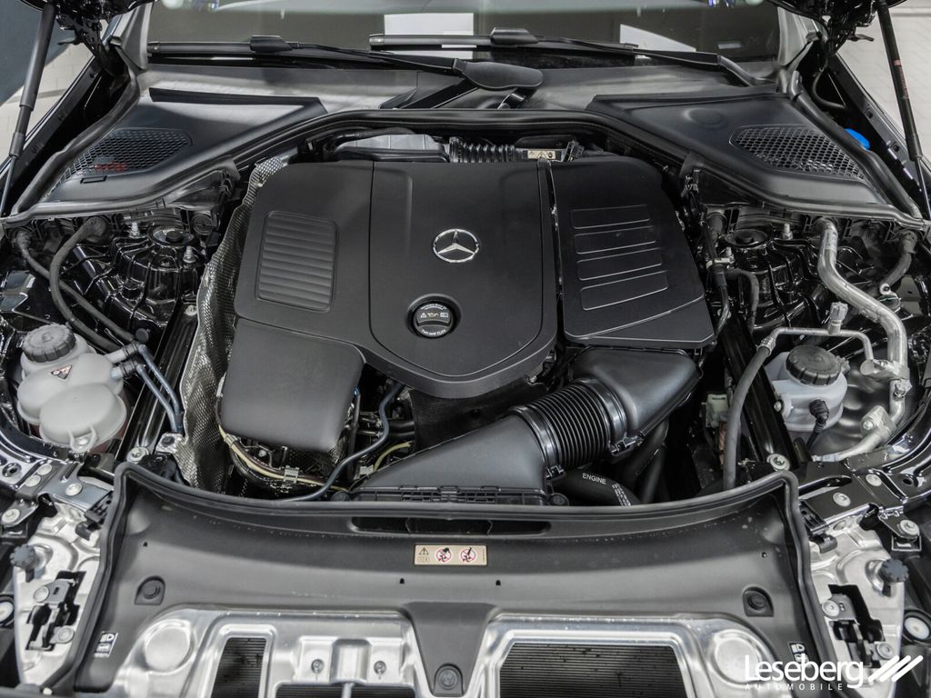 Mercedes-Benz E 200 2025