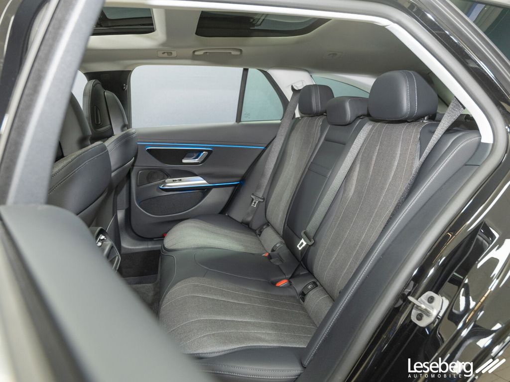 Mercedes-Benz E 200 2025