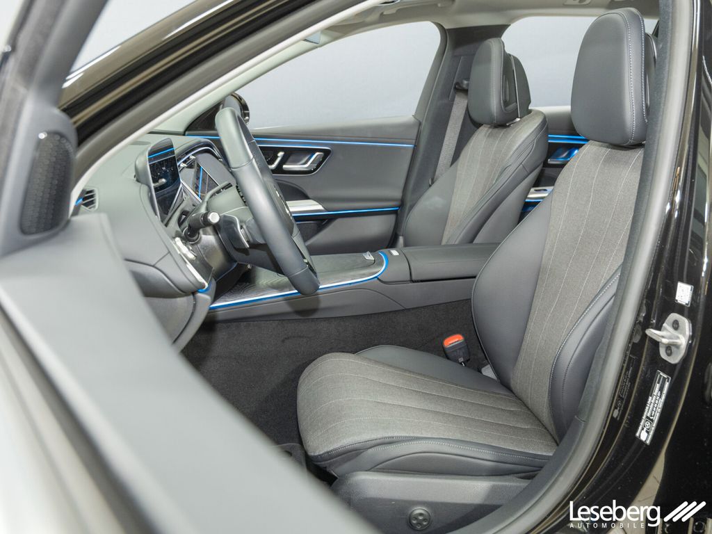 Mercedes-Benz E 200 2025