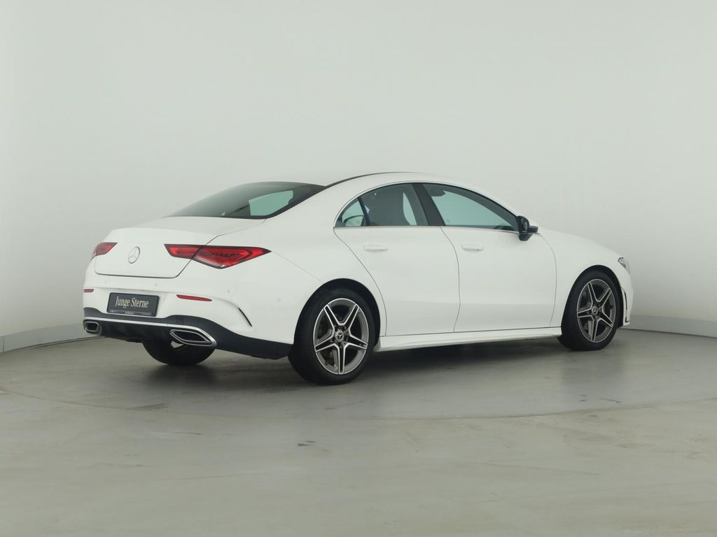 Mercedes-Benz CLA 200 2021