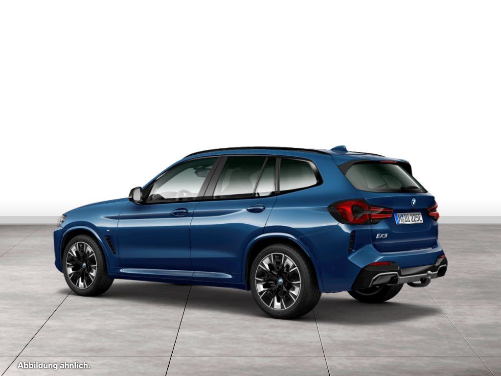 BMW iX3 2023