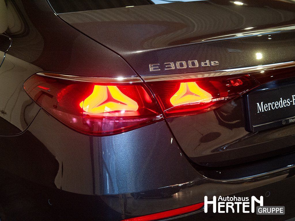 Mercedes-Benz E 300 2024