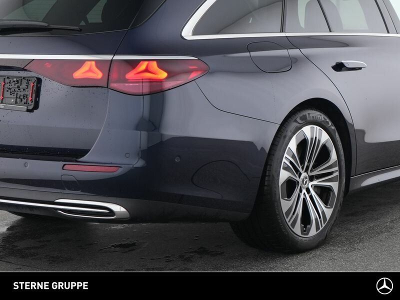 Mercedes-Benz E 300 2025