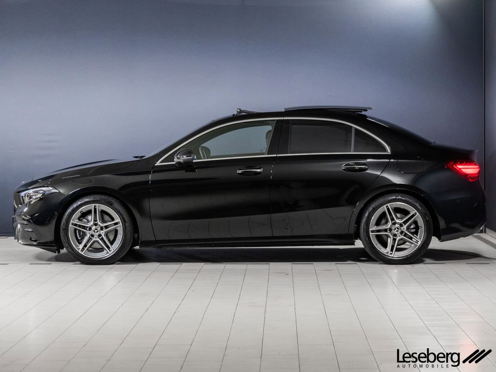 Mercedes-Benz A 220 2024