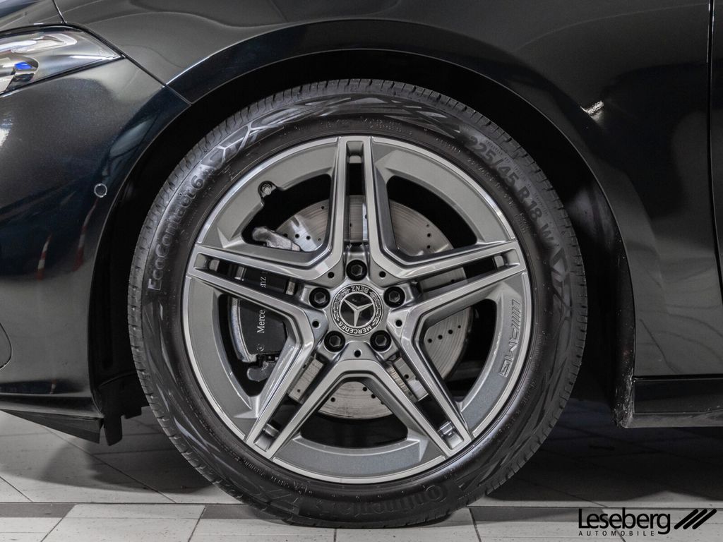 Mercedes-Benz A 220 2024