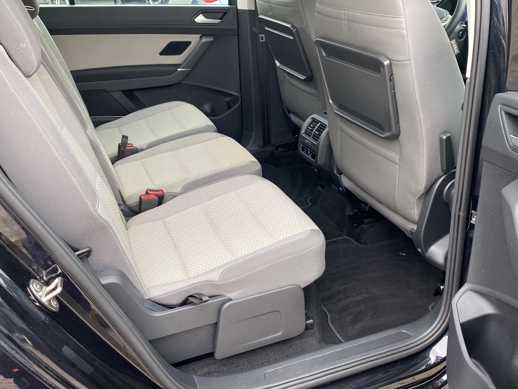 Volkswagen Touran 2024