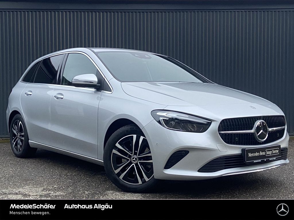 Mercedes-Benz B 200 2023
