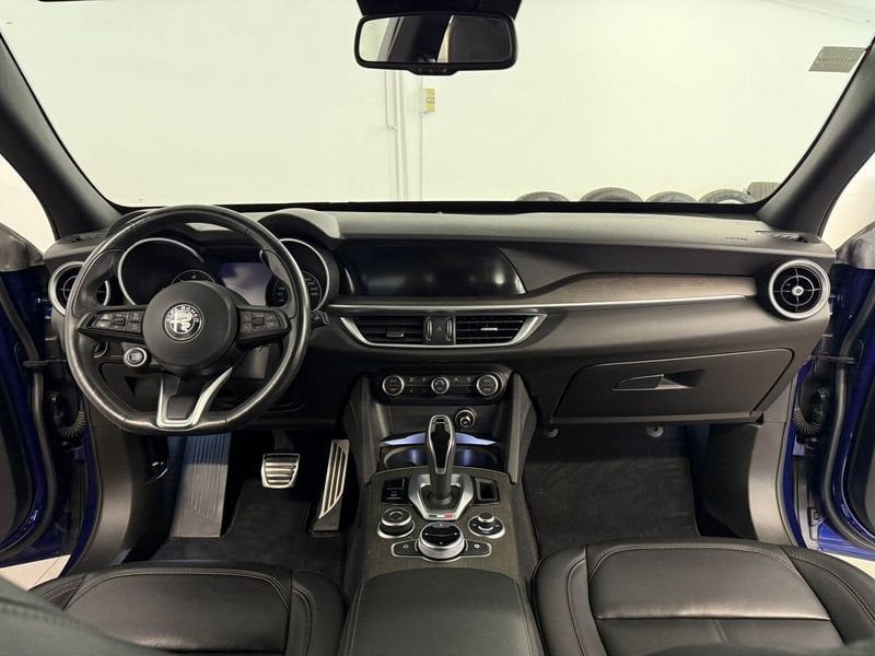 Alfa Romeo Stelvio 2022