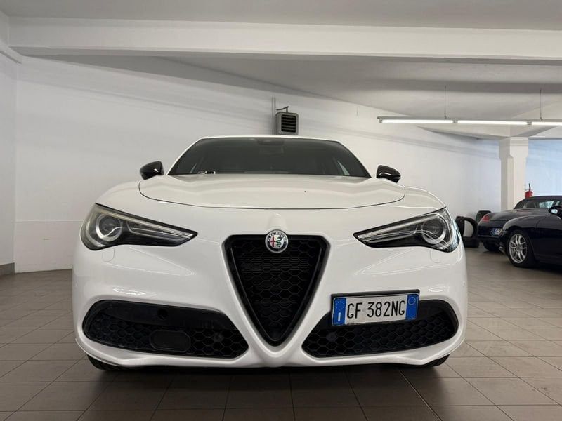 Alfa Romeo Stelvio 2021