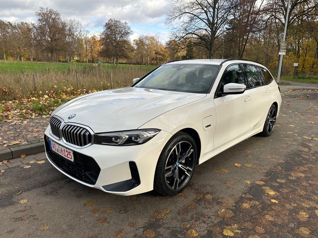 BMW 320 2022