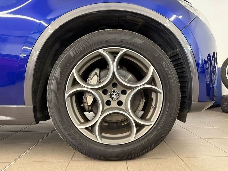 Alfa Romeo Stelvio 2022