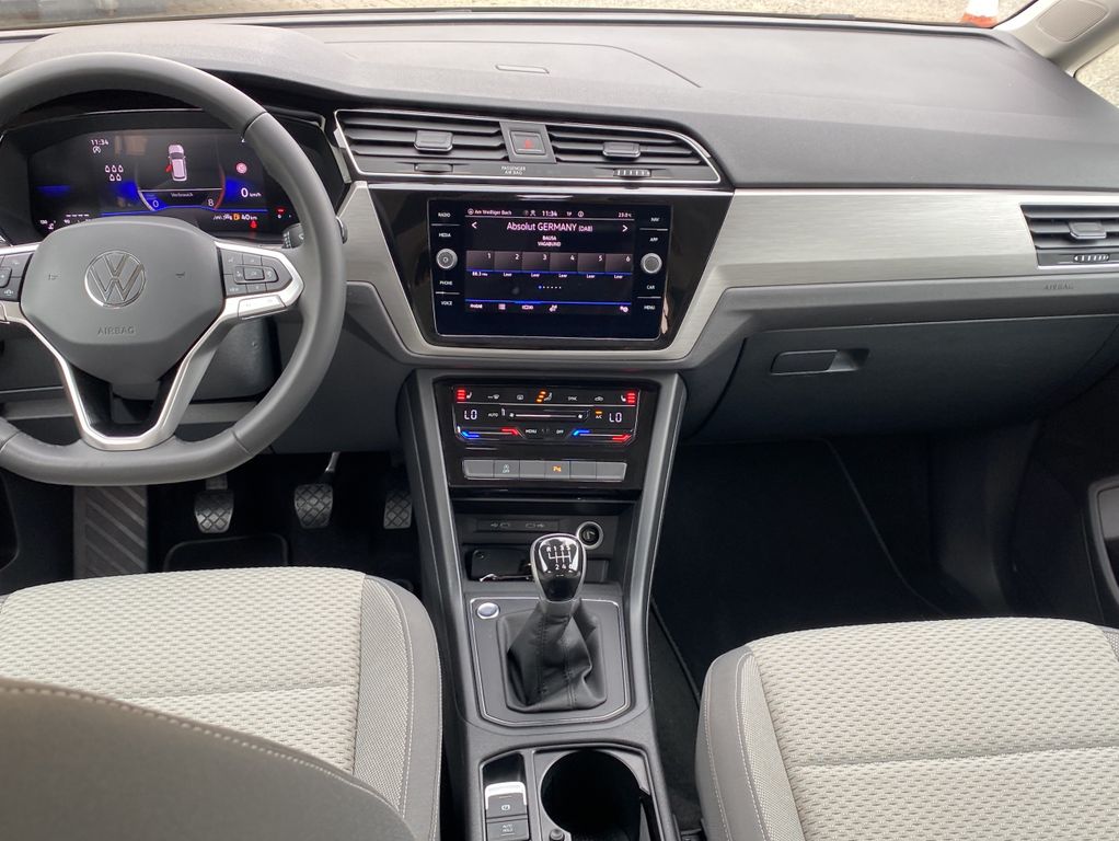 Volkswagen Touran 2024