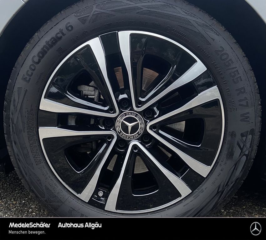 Mercedes-Benz B 200 2023