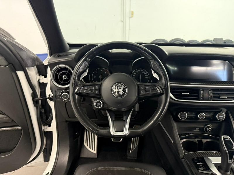 Alfa Romeo Stelvio 2021