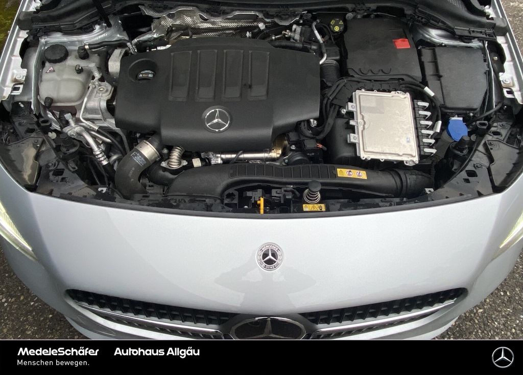 Mercedes-Benz B 200 2023