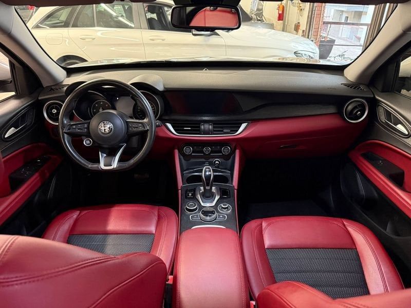 Alfa Romeo Stelvio 2021