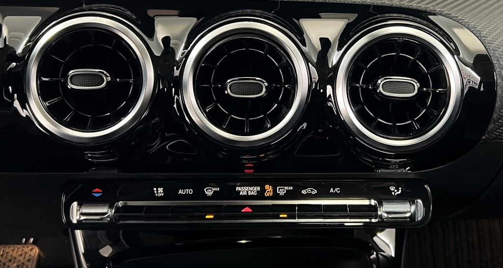 Mercedes-Benz A 180 2021