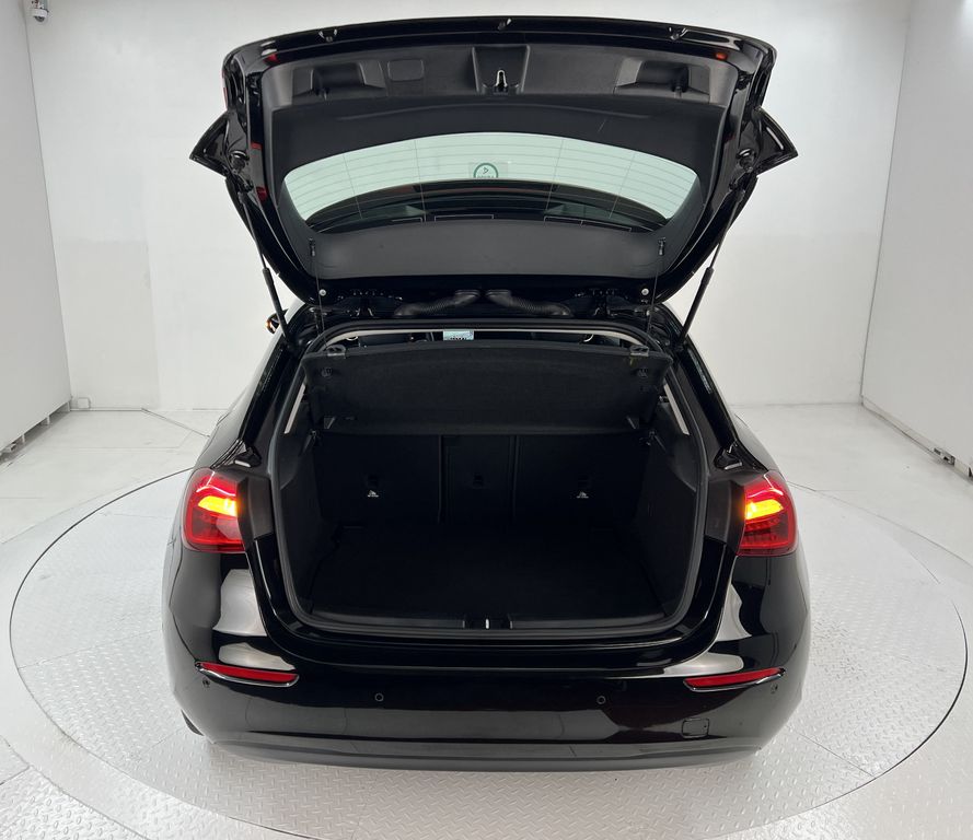 Mercedes-Benz A 180 2021