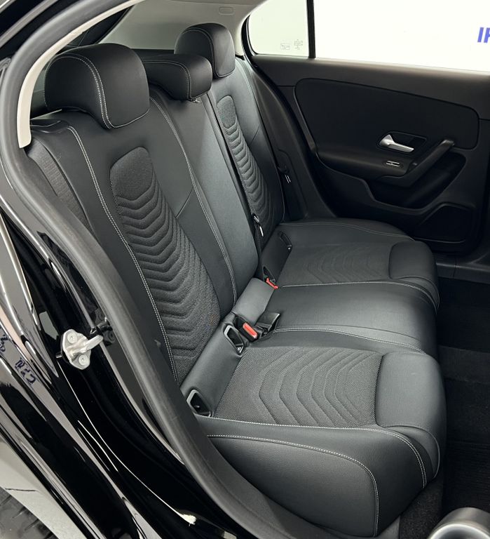 Mercedes-Benz A 180 2021