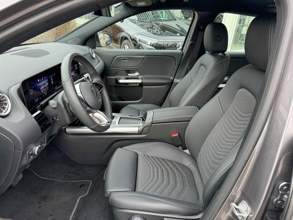 Mercedes-Benz EQA 2024