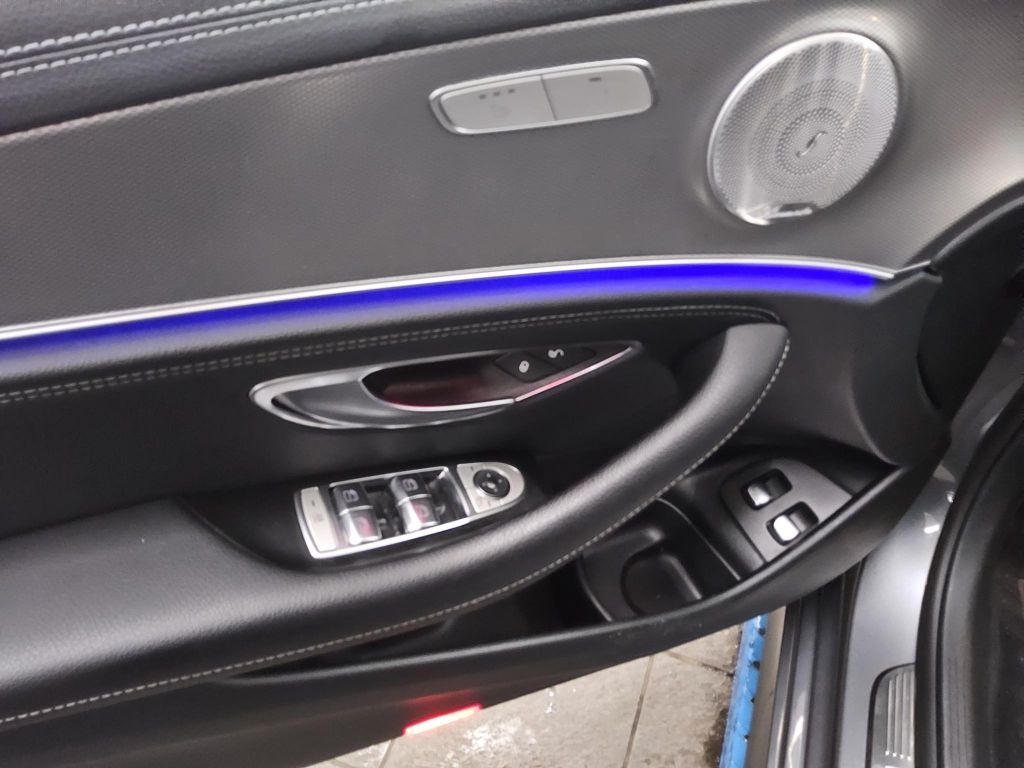 Mercedes-Benz E 300 2020
