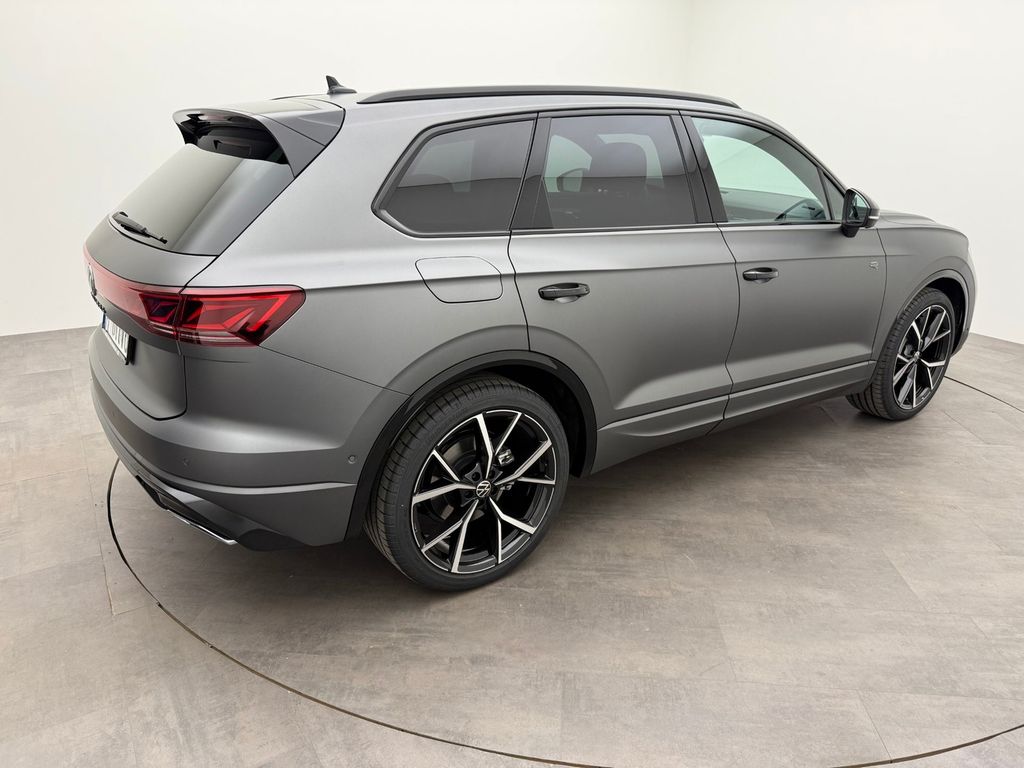 Volkswagen Touareg 2025