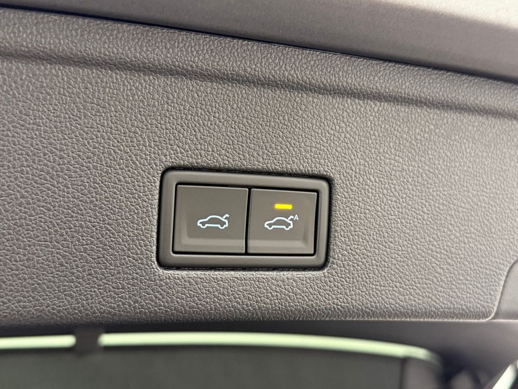 Volkswagen Touareg 2025