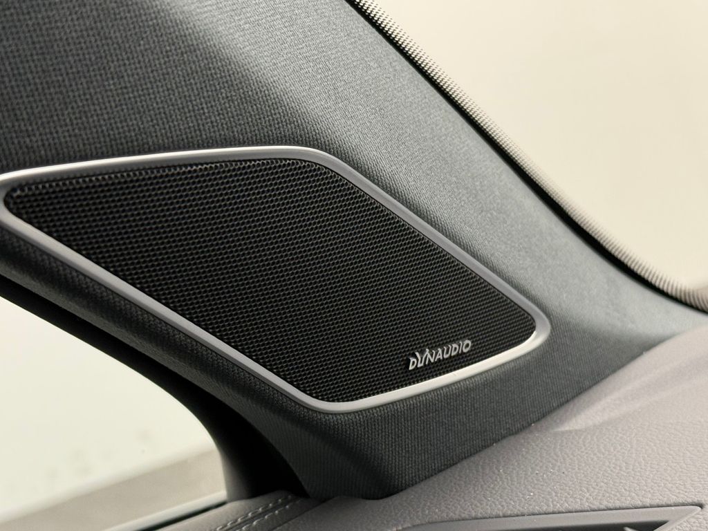 Volkswagen Touareg 2025