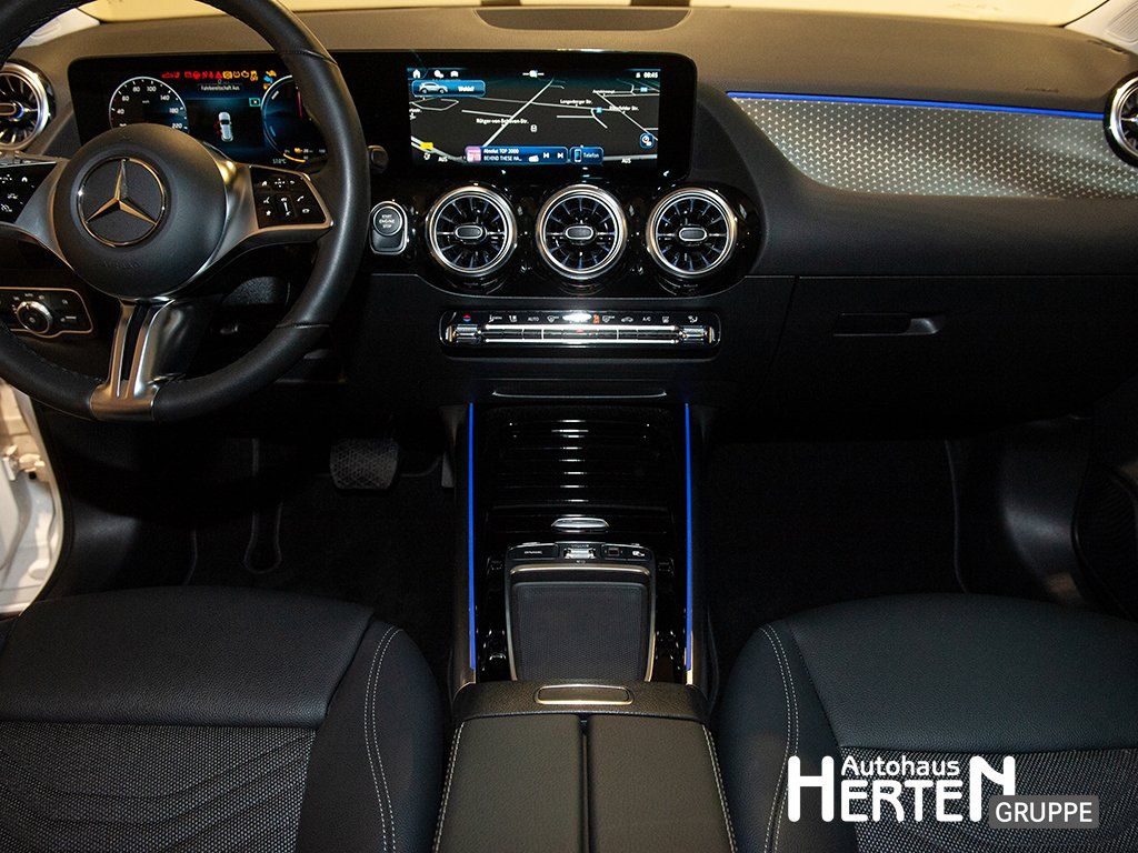 Mercedes-Benz GLA 250 2025