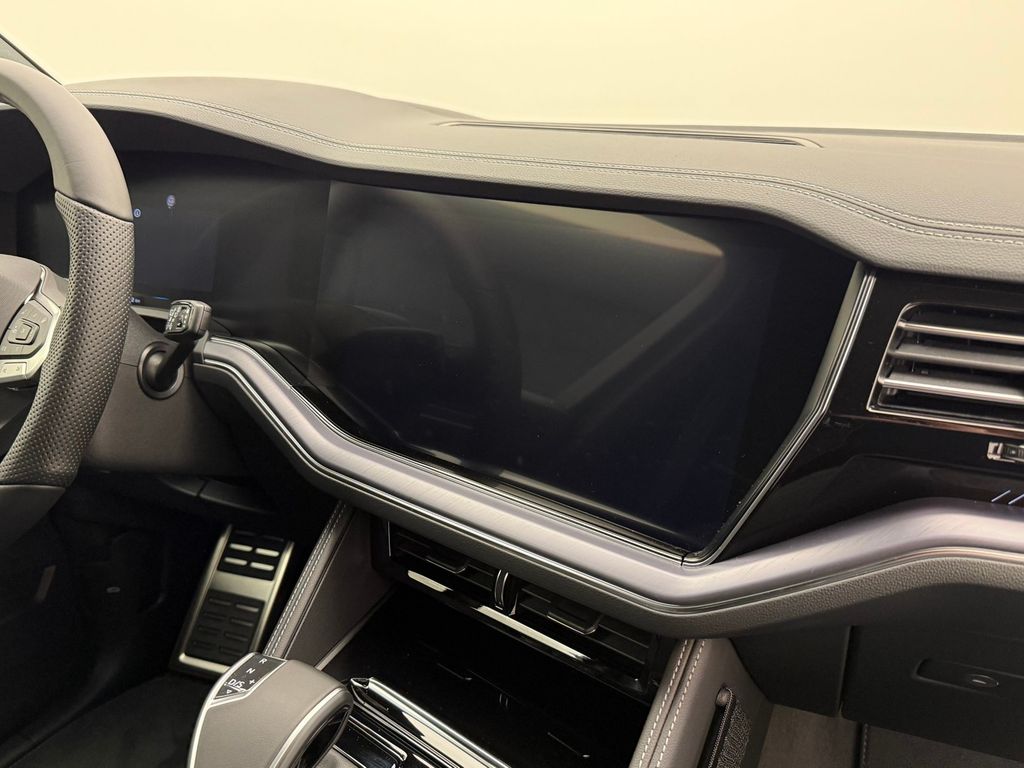 Volkswagen Touareg 2025