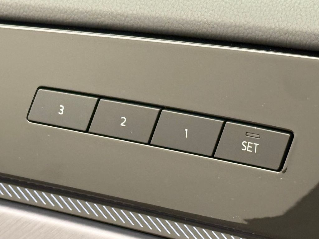 Volkswagen Touareg 2025