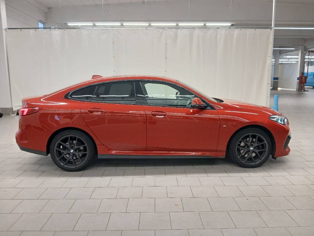 BMW 218 Gran Coupé 2024