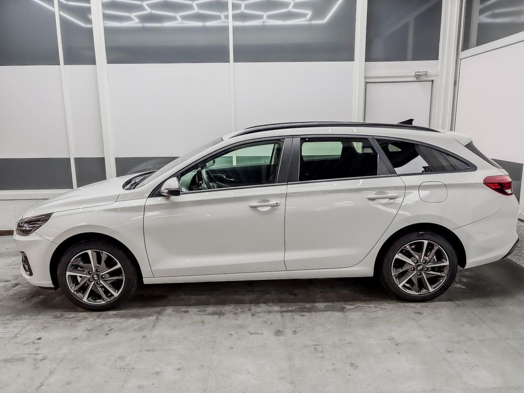 Hyundai i30 2025