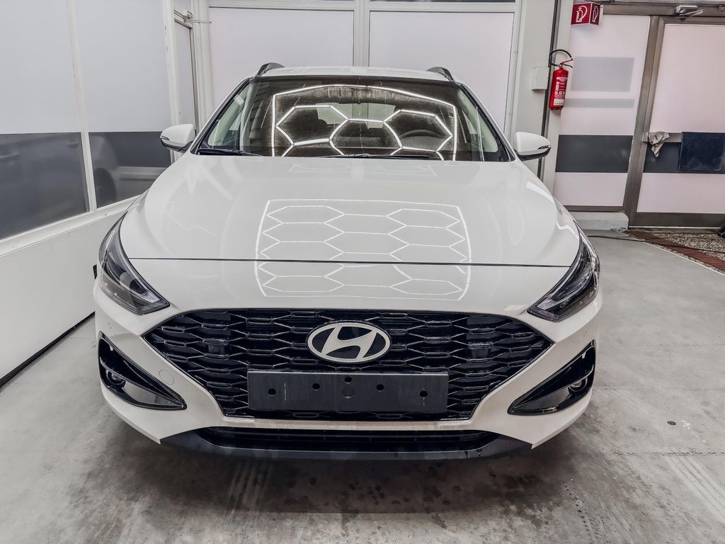 Hyundai i30 2025
