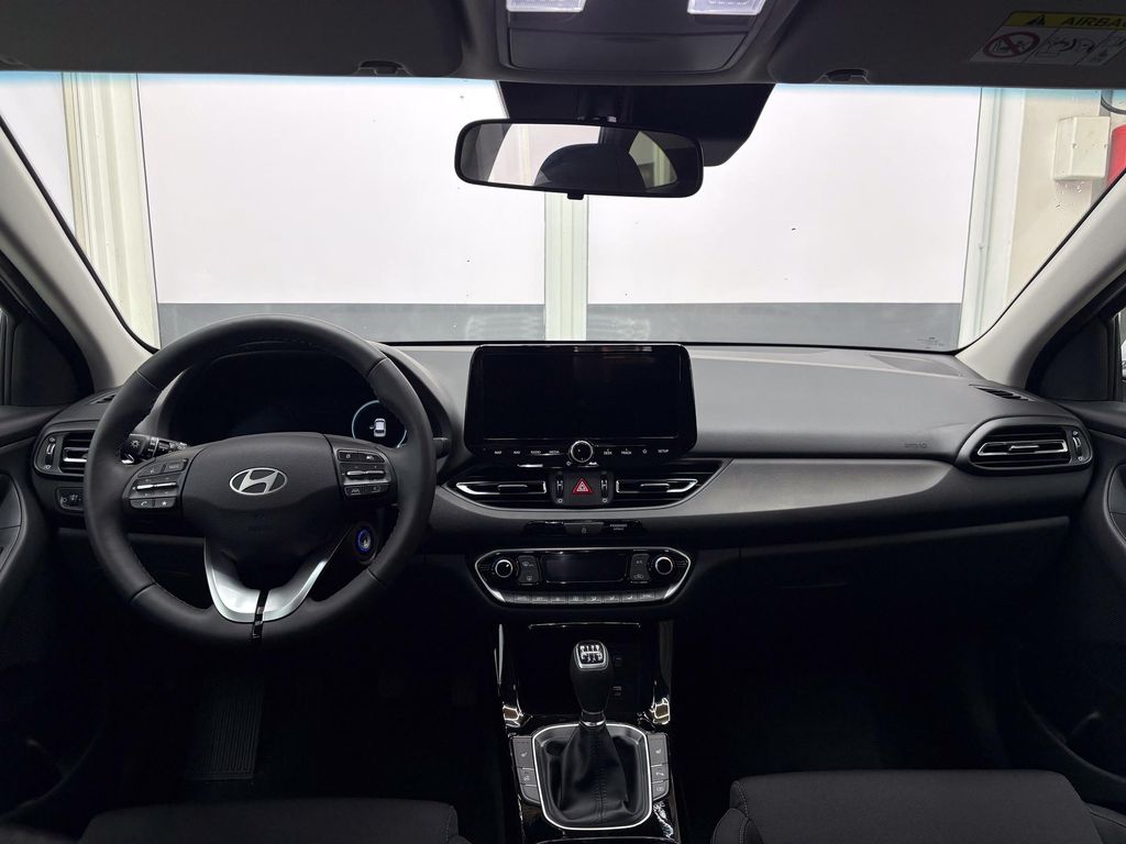 Hyundai i30 2025